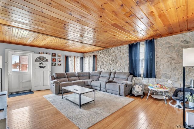 57 Martin Road, Lackawanna, NY 14218