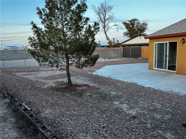 3915 Calle Tereon, Las Vegas, NV 89103