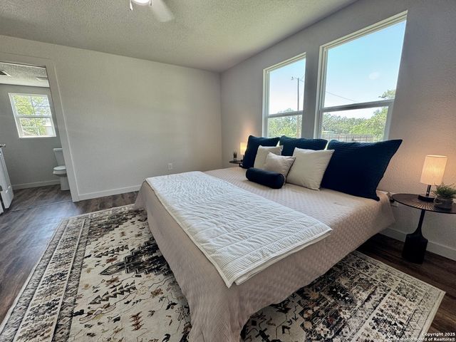 419 W Culberson, Sabinal, TX 78881