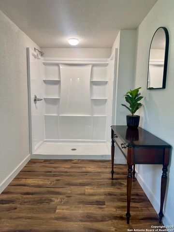 419 W Culberson, Sabinal, TX 78881