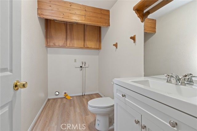 23561 Short Way, Crestline, CA 92325