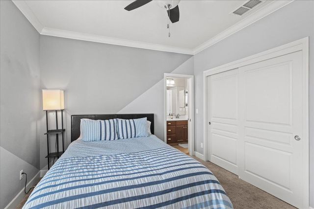 2867 Westport Cir, Oakdale, CA 95361