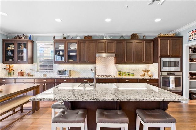 2867 Westport Cir, Oakdale, CA 95361