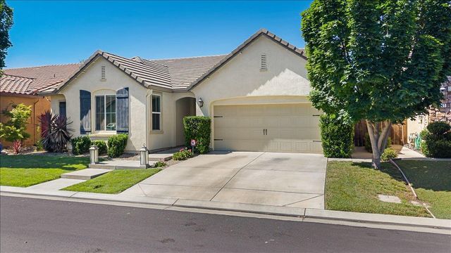 2867 Westport Cir, Oakdale, CA 95361