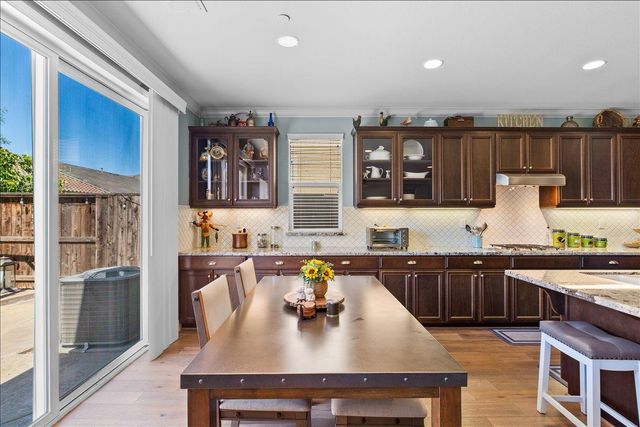 2867 Westport Cir, Oakdale, CA 95361