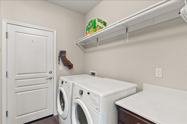 2867 Westport Cir, Oakdale, CA 95361