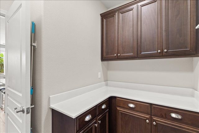 2867 Westport Cir, Oakdale, CA 95361