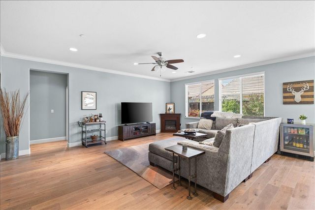 2867 Westport Cir, Oakdale, CA 95361