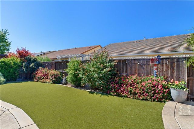 2867 Westport Cir, Oakdale, CA 95361