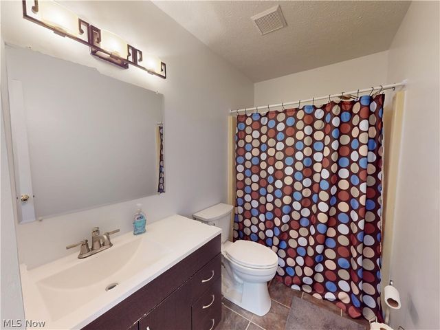 3904 Dunbar Street, Youngstown, OH 44515