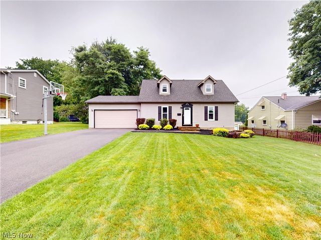 3904 Dunbar Street, Youngstown, OH 44515