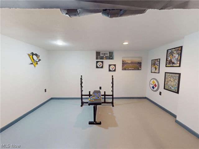 3904 Dunbar Street, Youngstown, OH 44515