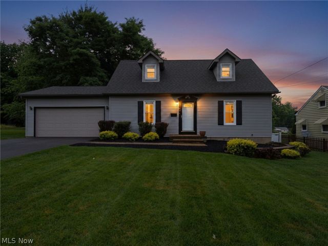 3904 Dunbar Street, Youngstown, OH 44515