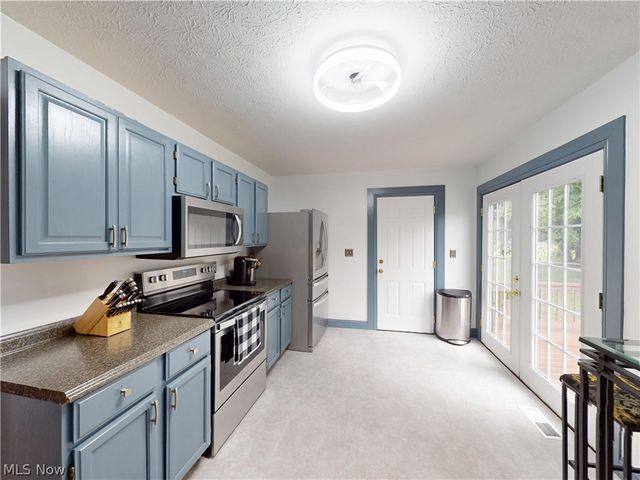 3904 Dunbar Street, Youngstown, OH 44515