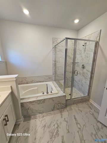 6007 Margie Collins Drive, Owens Cross Roads, AL 35763