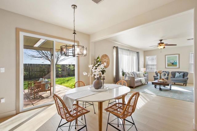 3695 Topaz Rd, West Sacramento, CA 95691