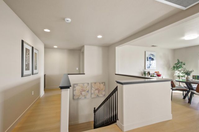 3695 Topaz Rd, West Sacramento, CA 95691