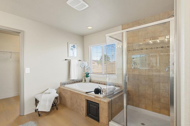 3695 Topaz Rd, West Sacramento, CA 95691