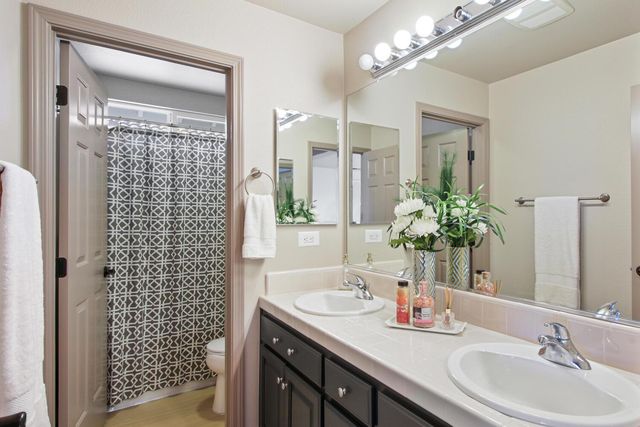 3695 Topaz Rd, West Sacramento, CA 95691