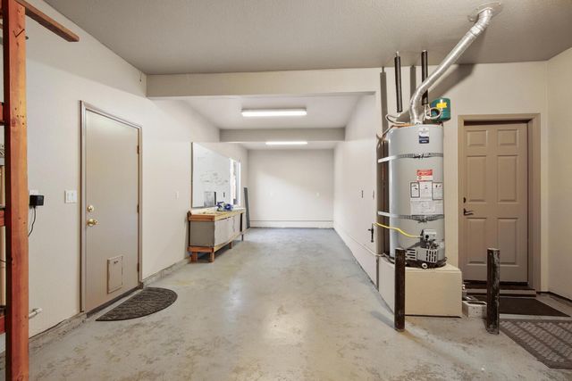 3695 Topaz Rd, West Sacramento, CA 95691