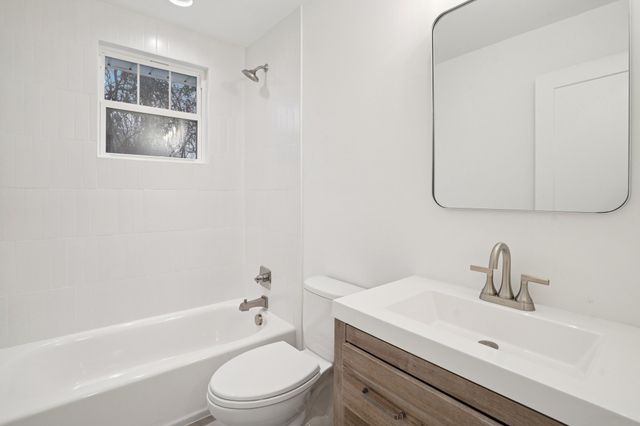 1315 Robin Hill Rd, Franklin, TN 37064