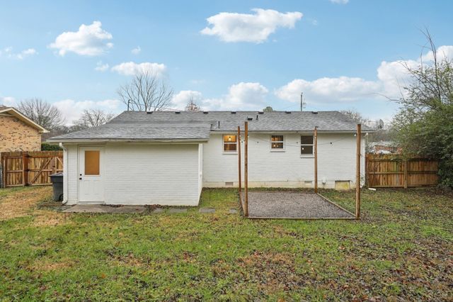 1315 Robin Hill Rd, Franklin, TN 37064