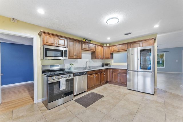5584 Priscilla Lane, Lake Worth, FL 33463