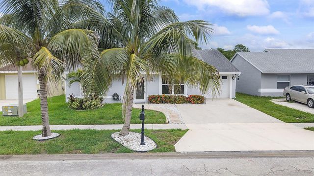 5584 Priscilla Lane, Lake Worth, FL 33463