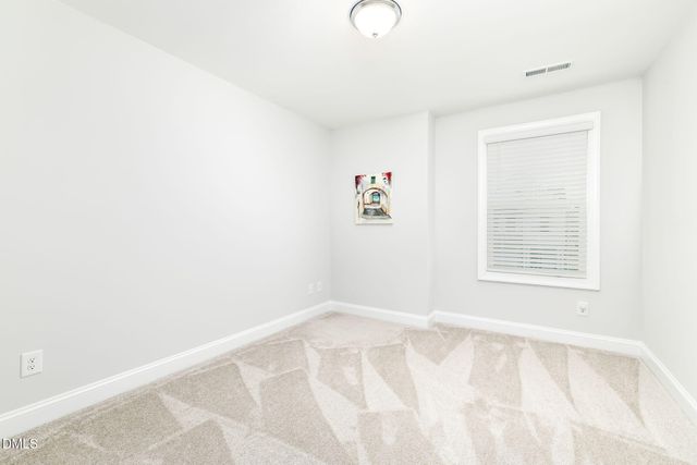 544 Barrington Row Avenue, Zebulon, NC 27597