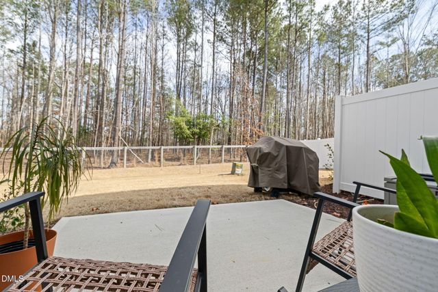 544 Barrington Row Avenue, Zebulon, NC 27597