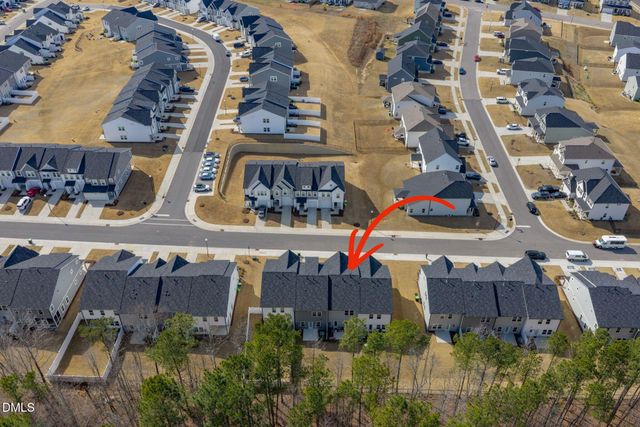 544 Barrington Row Avenue, Zebulon, NC 27597