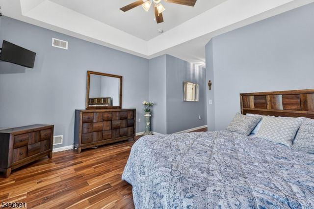 32 Benjamin St, Franklin Twp., NJ 08873