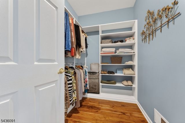 32 Benjamin St, Franklin Twp., NJ 08873