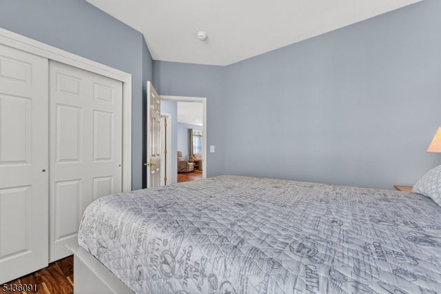 32 Benjamin St, Franklin Twp., NJ 08873