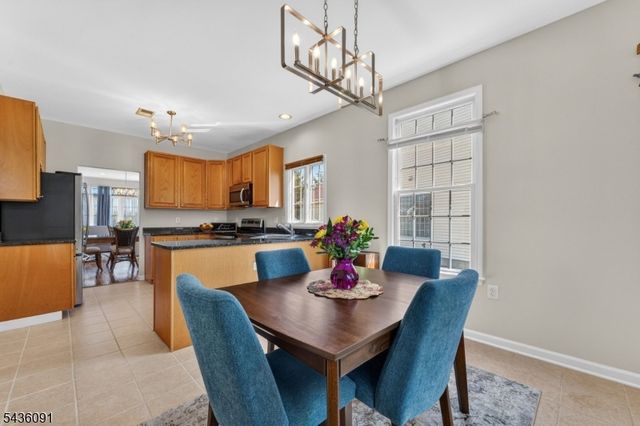 32 Benjamin St, Franklin Twp., NJ 08873
