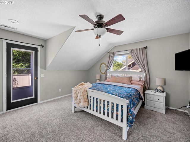 2792 LANCASTER St, West Linn, OR 97068