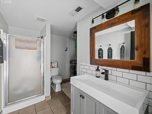 2792 LANCASTER St, West Linn, OR 97068