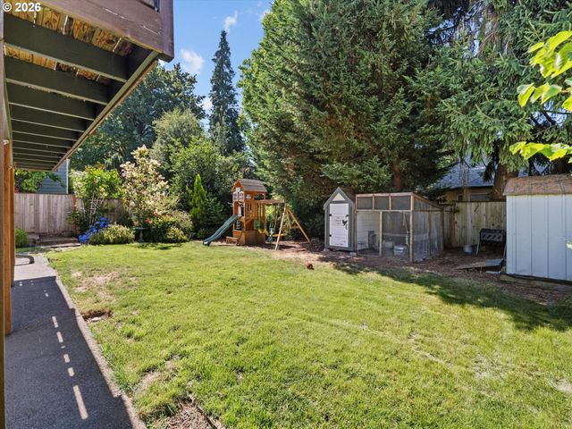 2792 LANCASTER St, West Linn, OR 97068