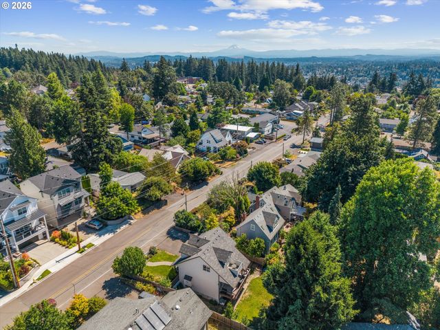 2792 LANCASTER St, West Linn, OR 97068