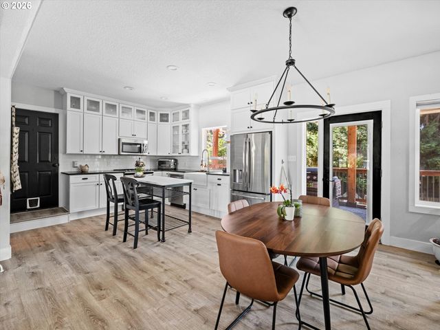 2792 LANCASTER St, West Linn, OR 97068