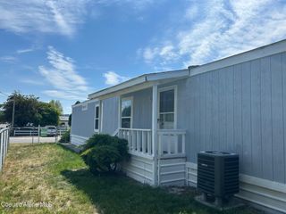 5487 N BURKSHIRE AVE, Coeur D'alene, ID 83815