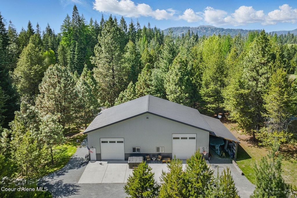 306 Eastside Rd, Priest River, ID 83856