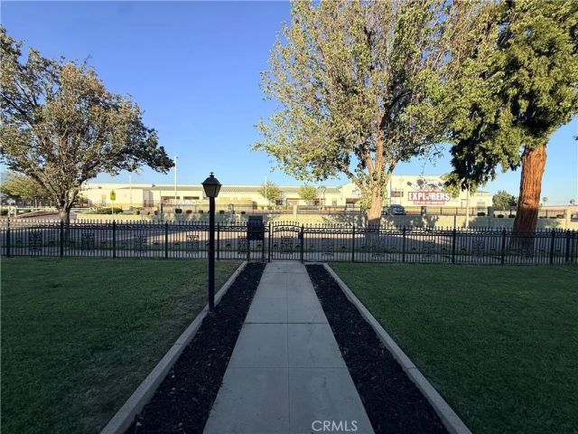 2498 N G St, San Bernardino, CA 92405