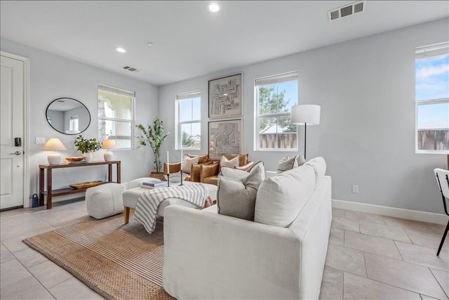 2943 Abrams Drive, Marina, CA 93933