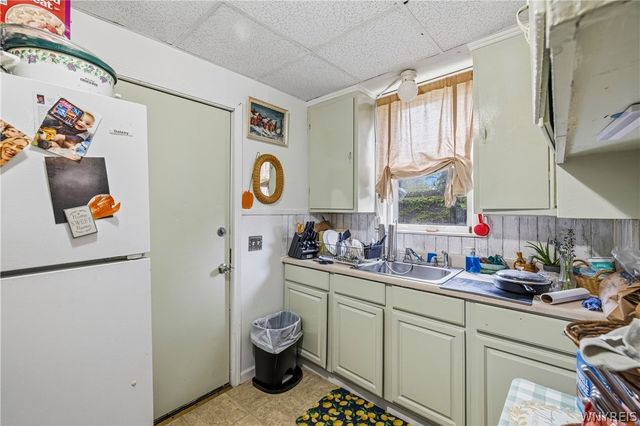 1101 South Avenue, Niagara Falls, NY 14305