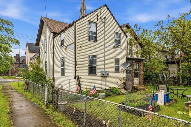 1101 South Avenue, Niagara Falls, NY 14305