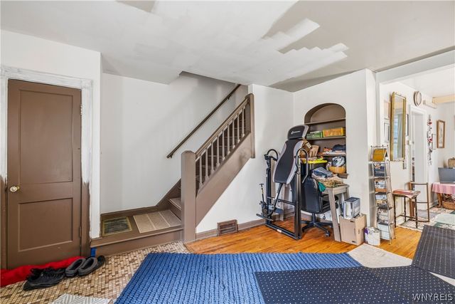 1101 South Avenue, Niagara Falls, NY 14305