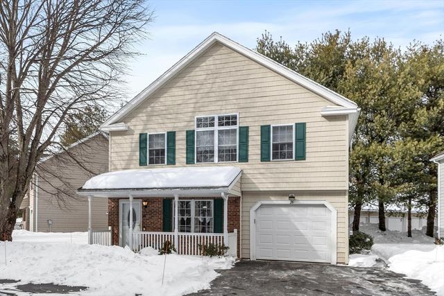 26 Ironwood Ln 26, Tewksbury, MA 01876