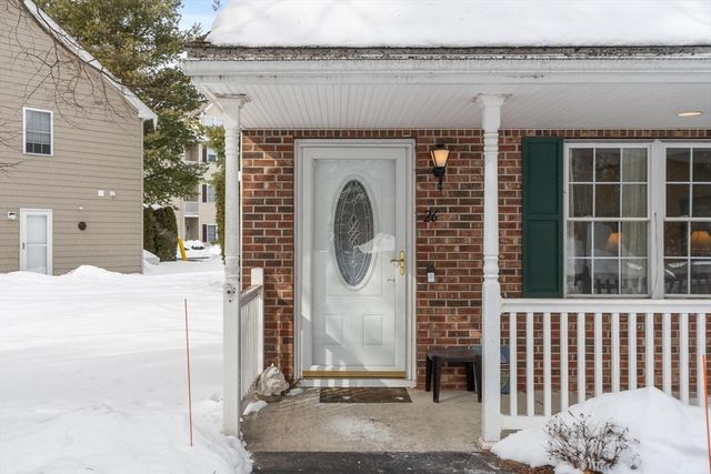 26 Ironwood Ln 26, Tewksbury, MA 01876