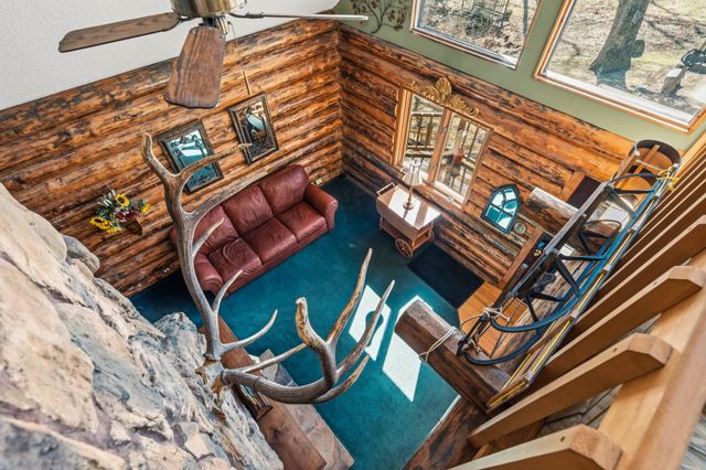 7021 NW 88th Place, Johnston, IA 50131